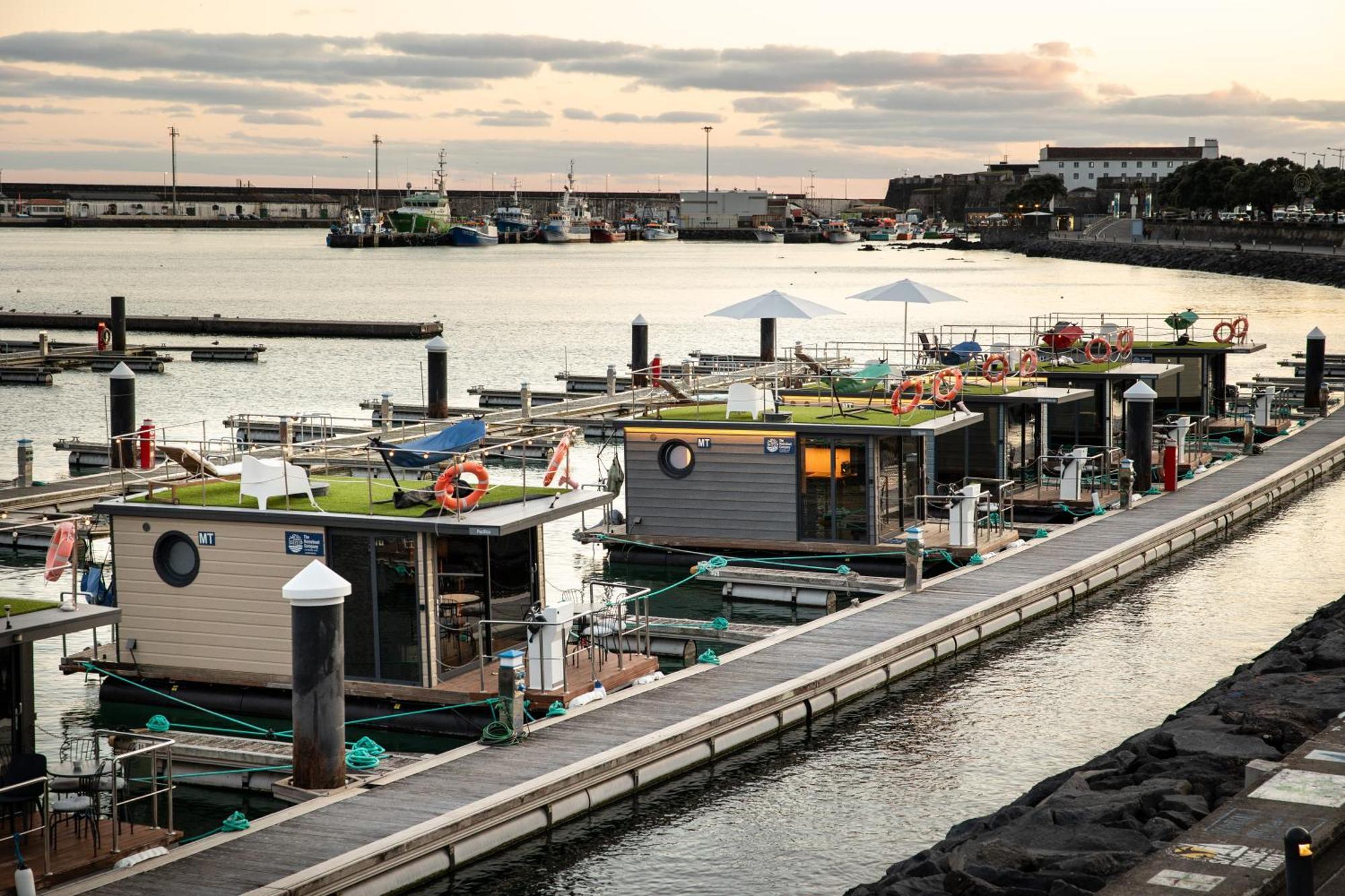 The Homeboat Company Ponta Delgada-Acores Exterior foto